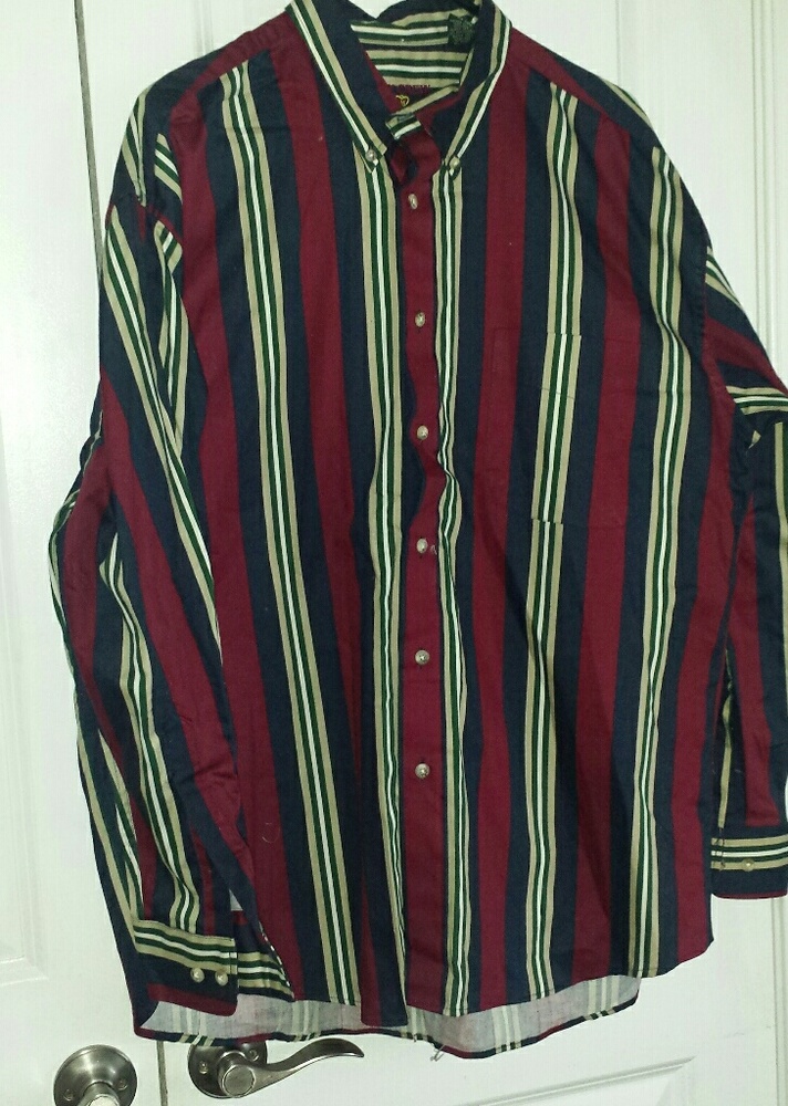 Ivy Crew Shirt